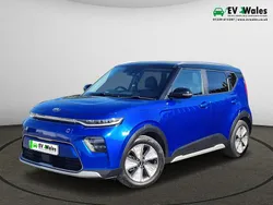 Blue Used 2020 Kia Soul EV First Edition SUV | £8,295 (A bit pricey)