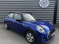 Blue Used 2019 Mini Cooper Classic Hatchback | £9,200 (Fair price)