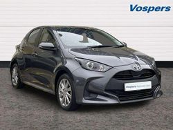 Grey Used 2022 Toyota Yaris Hybrid Hatchback | £15,589 (Good price)