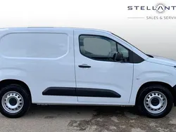 White Used 2024 Citroën e-Berlingo MPV | £13,490 (Fair price)