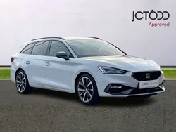 White Used 2021 Seat Leon FR Sport Estate | £18,450 (Fair price)