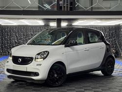 White Used 2015 Smart ForFour Proxy Hatchback | £3,495 (Fair price)