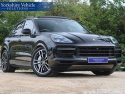 Black Used 2018 Porsche Cayenne Turbo SUV | £45,989 (Fair price)