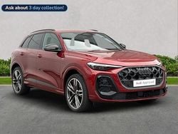 Red Used 2025 Audi Q5 Advanced SUV | £52,657 (Expensive)