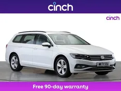 White Used 2021 VW Passat SE Estate | £14,309 (Fair price)