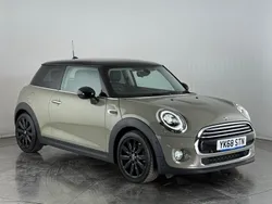 Grey Used 2019 Mini Cooper Exclusive Hatchback | £15,650 (Fair price)
