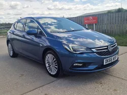Blue Used 2016 Vauxhall Astra Elite Hatchback | £7,999 (Good price)