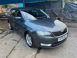 Used 2015 Skoda Rapid SE | £3,695 (Fair price)