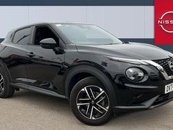 Black Used 2024 Nissan Juke N-Connecta SUV | £17,701 (A bit pricey)