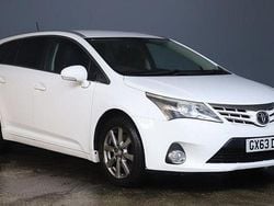 White Used 2013 Toyota Avensis Estate | £5,490 (Fair price)