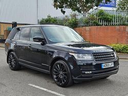 Black Used 2015 Land Rover Range Rover Vogue SE SUV | £14,995