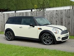 White Used 2009 Mini Cooper D Clubman Estate | £4,790