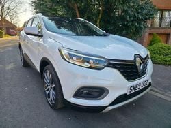 White Used 2020 Renault Kadjar Version S SUV | £14,195 (Fair price)