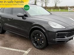 Used 2022 Porsche Cayenne S SUV | £36,995