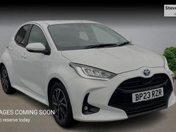 Used 2025 Toyota Yaris Hybrid Design Hatchback | £18,853 (Good price)