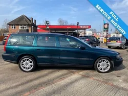 Green Used 2004 Volvo V70 SE Estate | £5,990