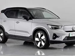 Vapour grey Used 2023 Volvo XC40 Ultimate SUV | £32,495 (Fair price)