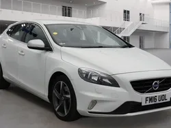 White Used 2016 Volvo V40 R-Design Estate | £7,995 (Fair price)