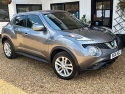 Grey Used 2016 Nissan Juke N-Connecta SUV | £5,999 (Fair price)