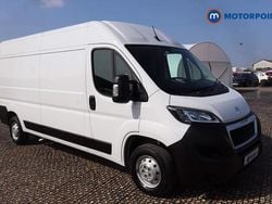 White Used 2024 Peugeot Boxer Premium Van | £16,999 (Good price)