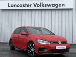 Red Used 2017 VW Golf VII R-line Hatchback | £13,995 (Fair price)