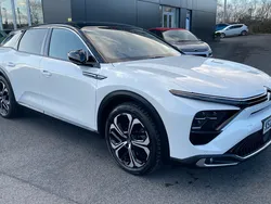 White Used 2022 Citroën C5 X Shine Sedan | £18,498 (Good price)