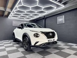 White Used 2024 Nissan Juke N-Connecta SUV | £20,500 (Fair price)