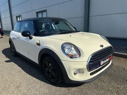 White Used 2016 Mini Cooper Hatch Hatchback | £5,999 (Fair price)