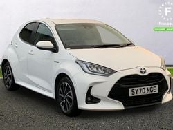 White Used 2020 Toyota Yaris Hybrid Design Hatchback | £14,999 (Good price)