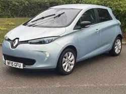 Blue Used 2015 Renault Zoe Dynamique Hatchback | £4,600 (Fair price)