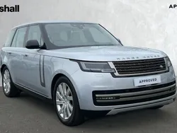 Metallic hakuba silver Used 2022 Land Rover Range Rover SE SUV | £77,991 (Super price)