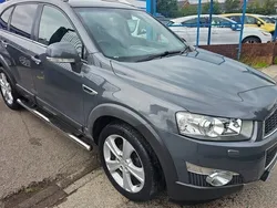 Grey Used 2011 Chevrolet Captiva LTZ SUV | £4,000 (Fair price)