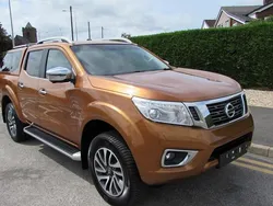 Yellow Used 2016 Nissan Navara Tekna Pickup | £11,495 (Fair price)