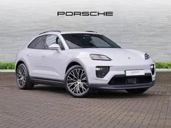 Ice grey metallic Used 2025 Porsche Macan 4 Electric SUV | £68,490