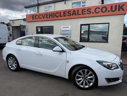 White Used 2014 Vauxhall Insignia Elite Hatchback | £3,495 (Fair price)