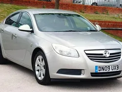 Silver Used 2009 Vauxhall Insignia Hatchback | £2,500