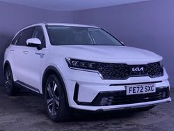 White Used 2022 Kia Sorento SUV | £31,299 (Super price)
