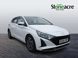 White Used 2024 Hyundai i20 Advanced Hatchback | £15,295 (Fair price)