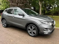 Grey Used 2018 Nissan Qashqai N-Connecta SUV | £8,490 (Good price)