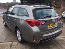 Bronze Used 2014 Toyota Auris Multidrive S Estate | £7,300 (Fair price)