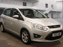Silver Used 2013 Ford Grand C-Max Zetec MPV | £2,790 (Good price)