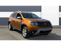 Orange Used 2019 Dacia Duster Comfort SUV | £8,855 (Fair price)
