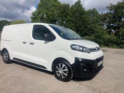 White Used 2019 Citroën Dispatch MPV | £7,795 (Super price)