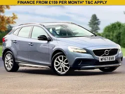 Blue Used 2017 Volvo V40 CC Pro Estate | £8,000 (Fair price)
