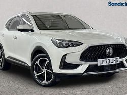 Solid white pearl Used 2023 MG HS SE SUV | £15,807 (Fair price)