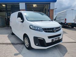 White Used 2021 Vauxhall Vivaro Sportive Van | £11,228 (Good price)