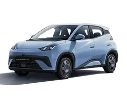 Ice blue New 2025 BYD Dolphin Active Hatchback | £18,278 (Fair price)