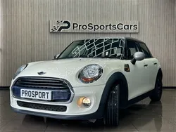 White Used 2017 Mini Cooper Hatch Hatchback | £7,900 (A bit pricey)