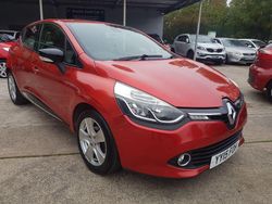Red Used 2015 Renault Clio IV Dynamique Hatchback | £3,690 (Fair price)