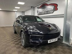 Black Used 2020 Porsche Cayenne SUV | £50,995 (Fair price)